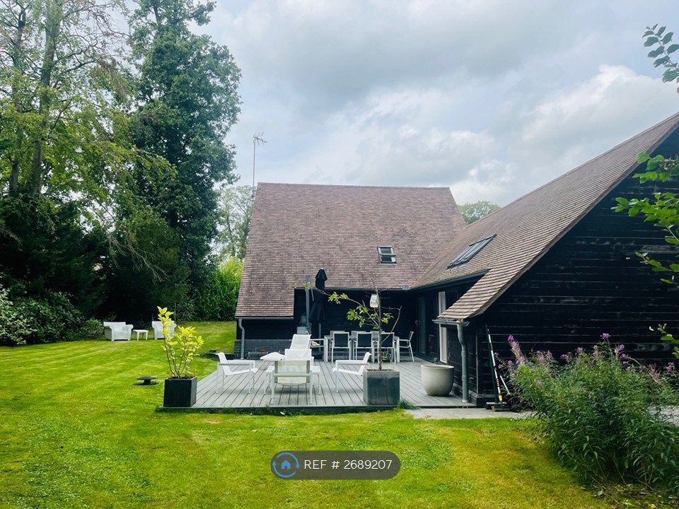 Property photo 3 of 12