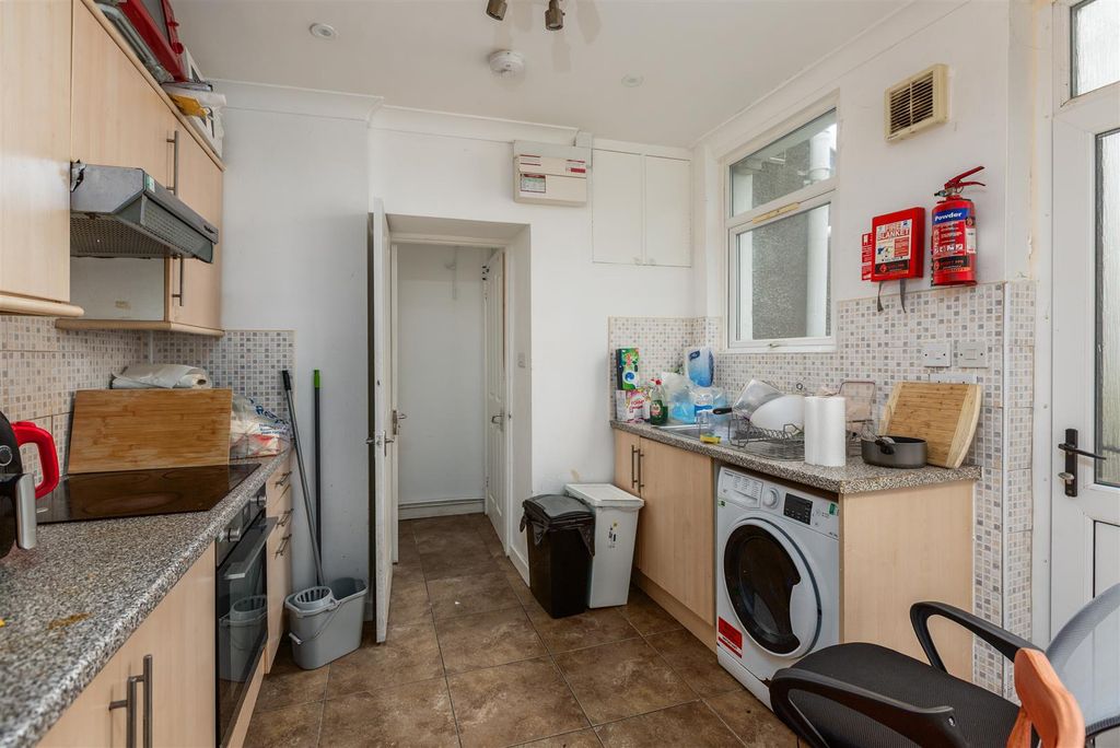 Property photo 3 of 14 Cz0A6540.Jpg
