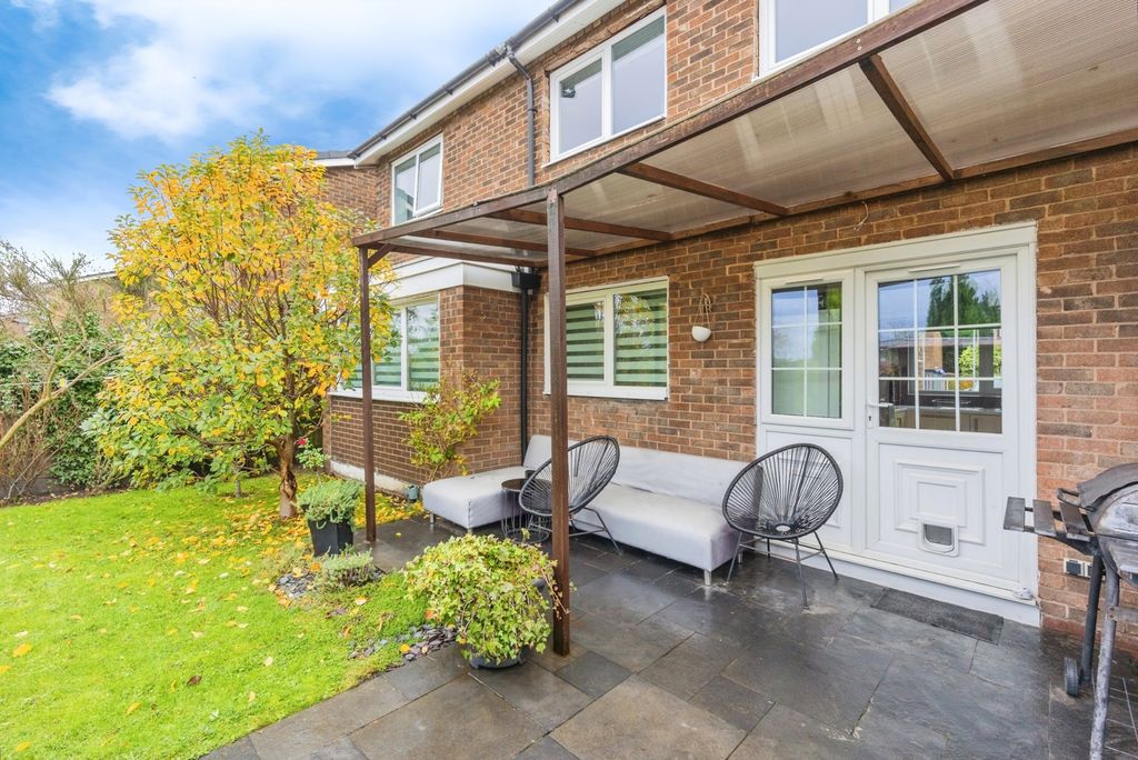 Property photo 2 of 18 Pbox-Img.Jpg