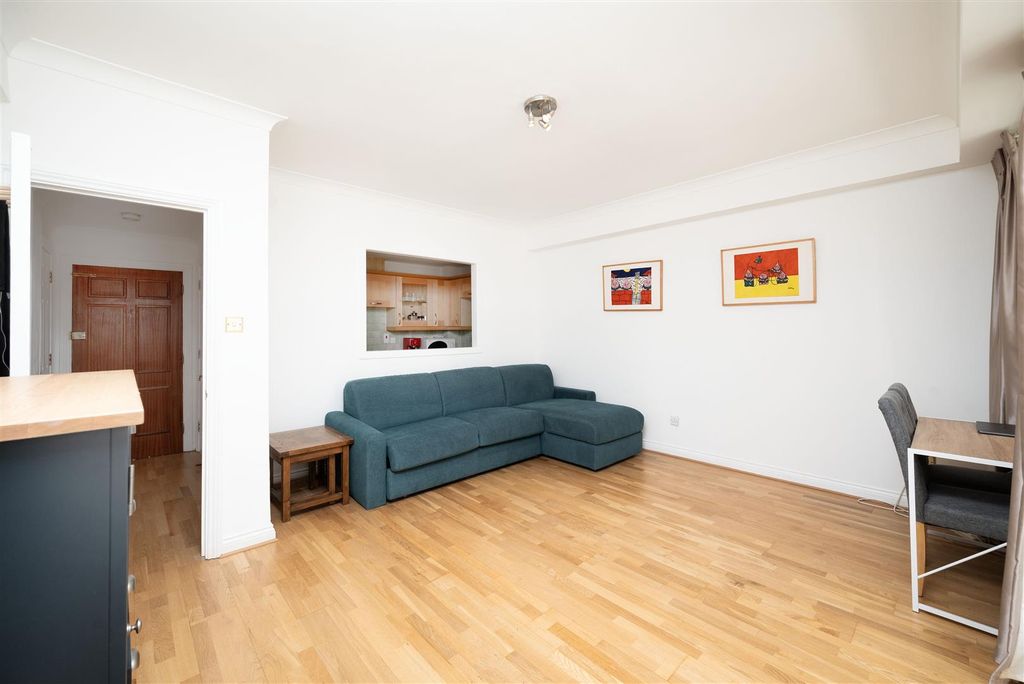 Property photo 3 of 10 P04 (38).Jpg