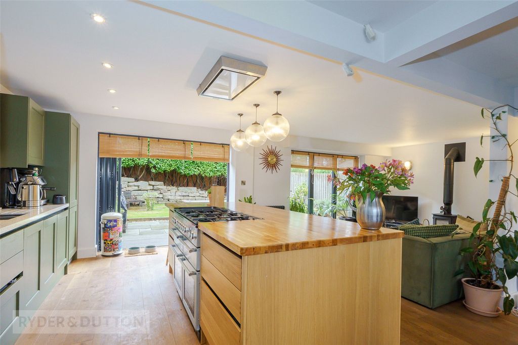 Property photo 3 of 22 Open Plan Living