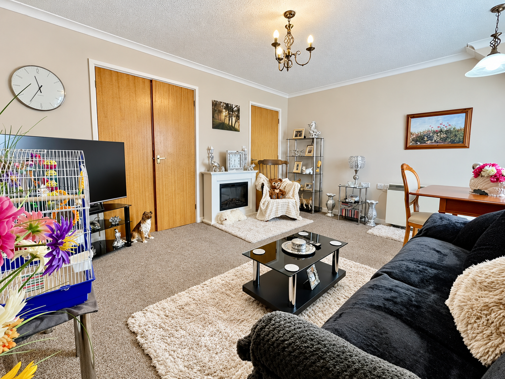 Property photo 2 of 12