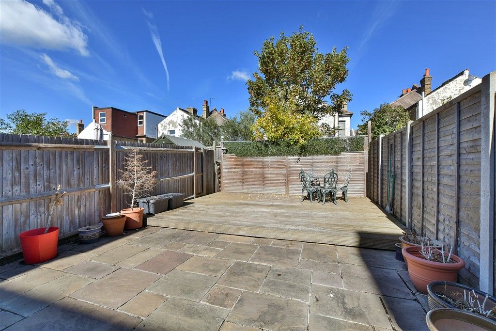 Property photo 1 of 18 Rear Garden