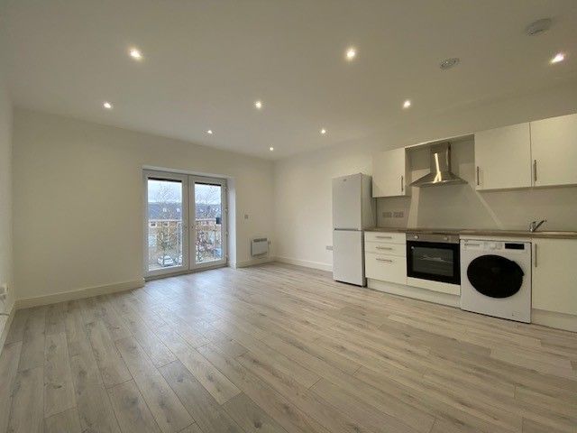 Property photo 3 of 5 Kitchen