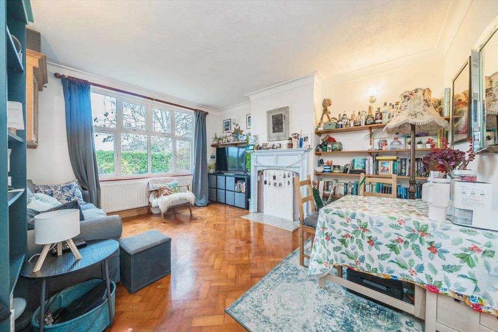 Property photo 2 of 6