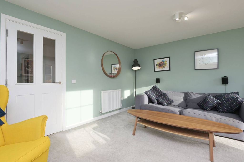 Property photo 1 of 29
