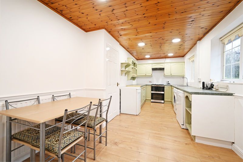 Property photo 3 of 23 Dining Kitchen