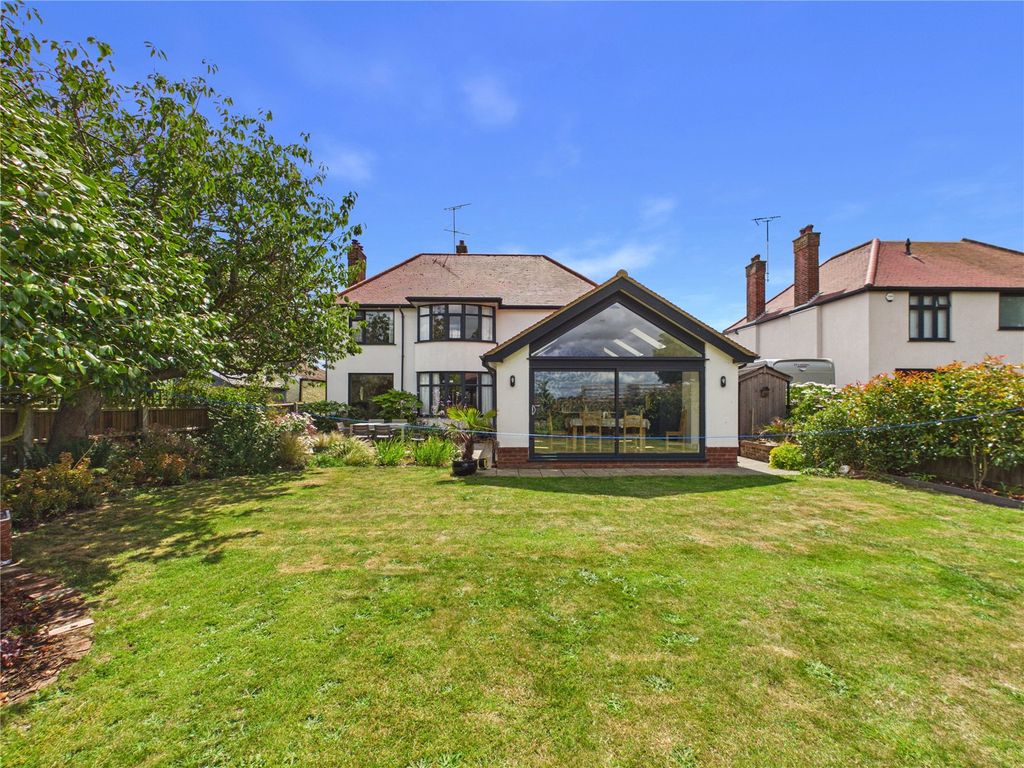 Property photo 2 of 21 Picture No. 28
