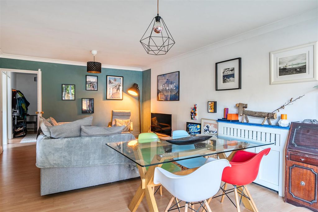 Property photo 2 of 13 Living Room Diner.Jpg