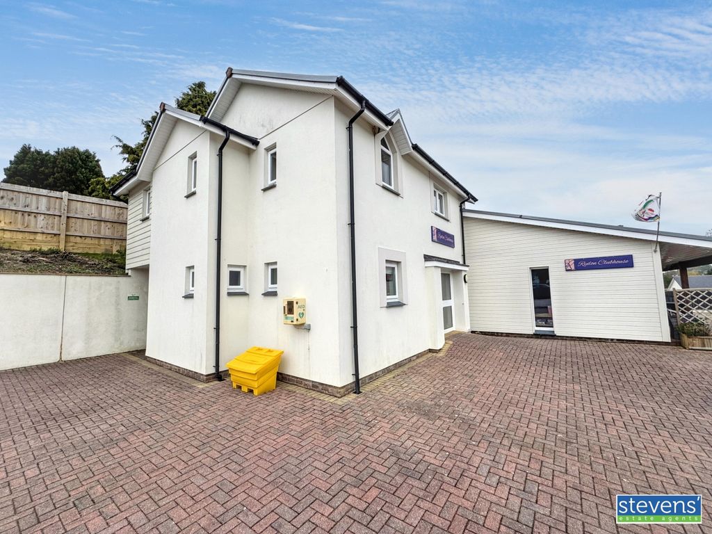 Property photo 1 of 7 Img_9398
