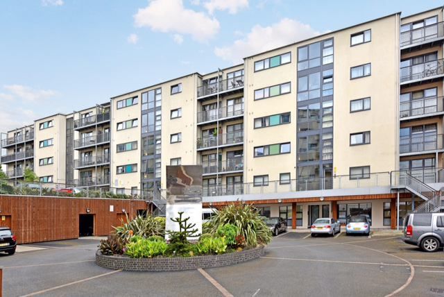 Property photo 1 of 1