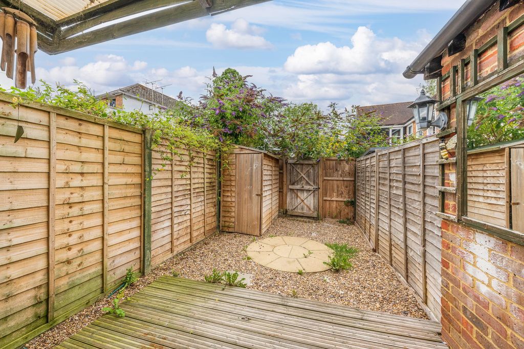 Property photo 3 of 17