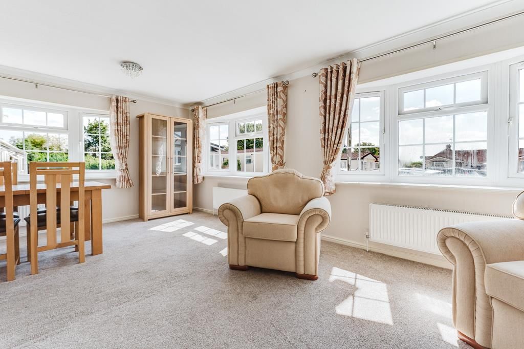 Property photo 3 of 21 17 Acorn Park, Burton Latimer-9.Jpg