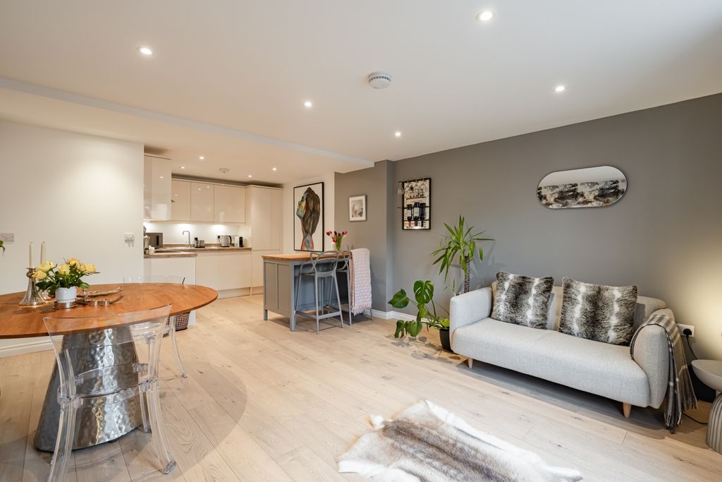 Property photo 3 of 15 Property Image 3