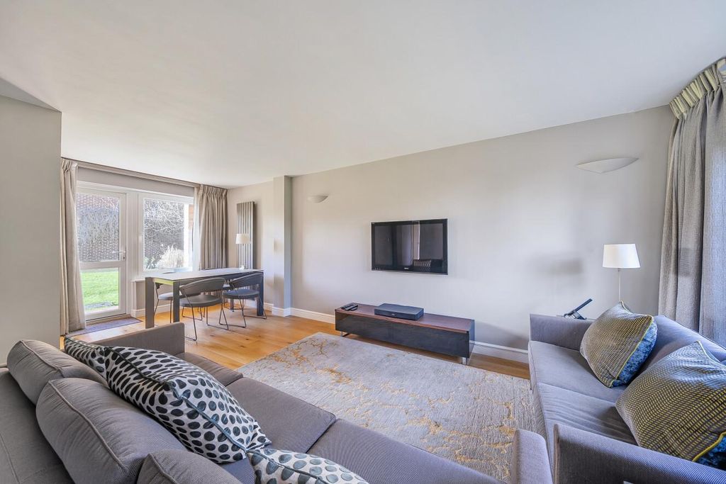 Property photo 1 of 11 Picture 1