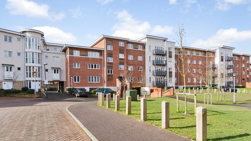 Property photo 1 of 9 8220630-Exterior_Res