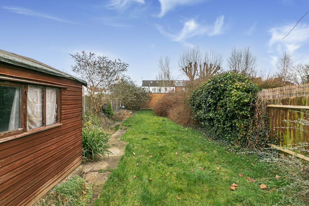 Property photo 2 of 15 Garden