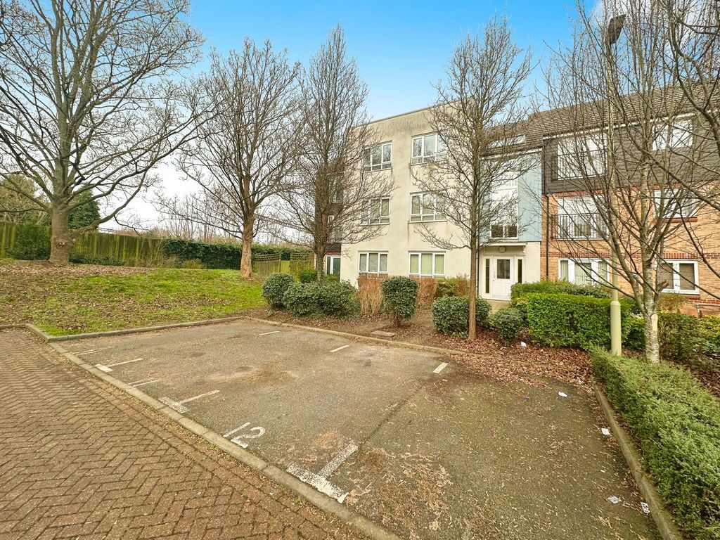 Property photo 1 of 12 External