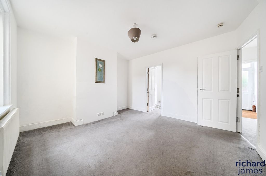 Property photo 2 of 23 0A0102182B7946F683De91070A13982c
