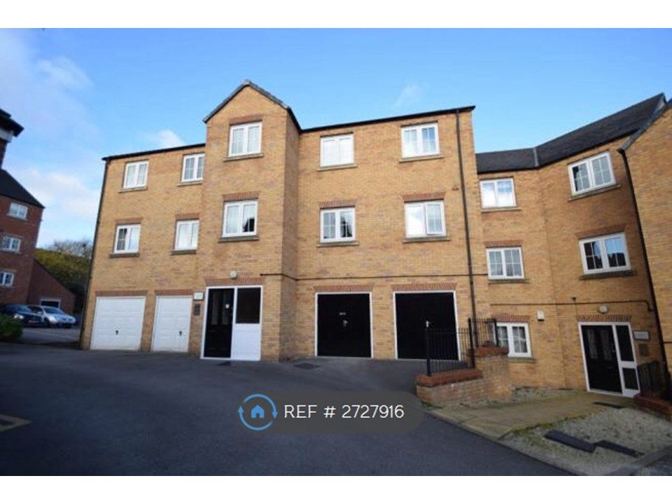 Property photo 2 of 16 Apartment Block