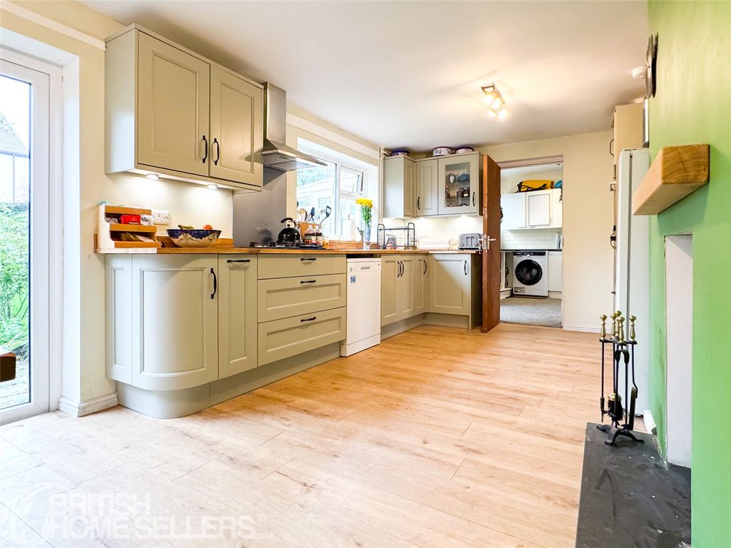 Property photo 2 of 13 Picture No. 09