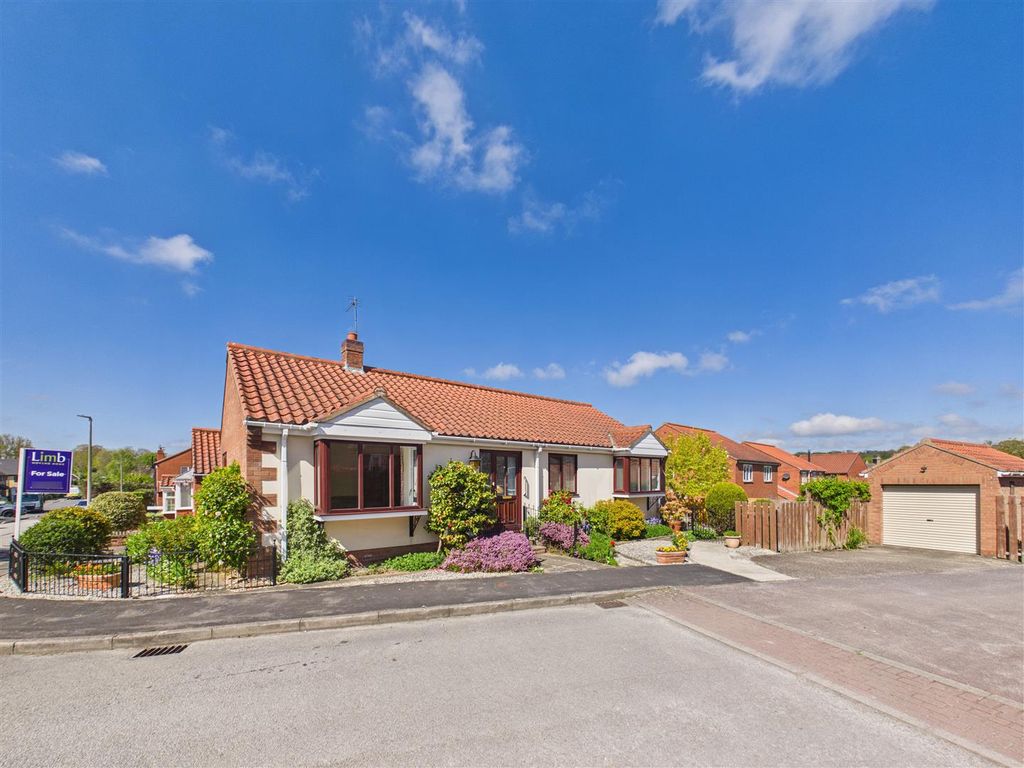 Property photo 1 of 15 Main Photo - Bacchus Lane