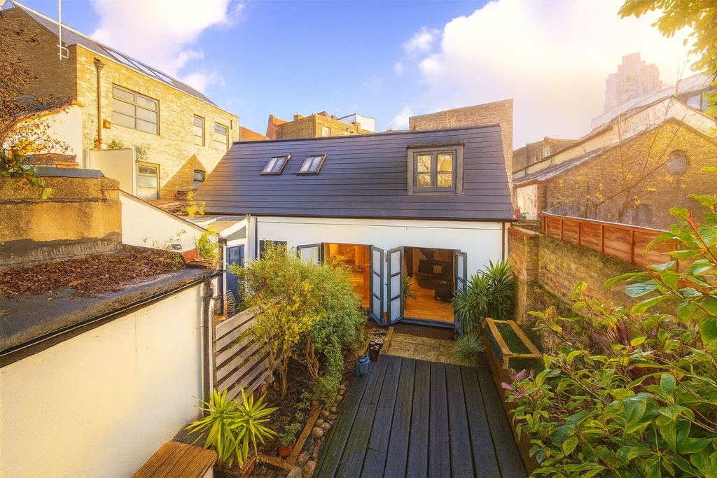 Property photo 1 of 25 Thumbnail_Cottage  New Oct25