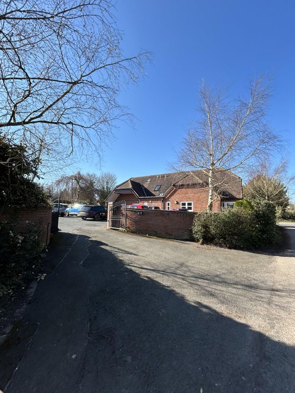 Property photo 3 of 18 Img_0220.Jpg