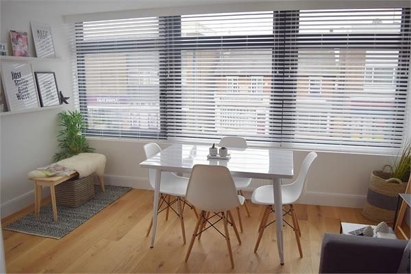 Property photo 3 of 10 3