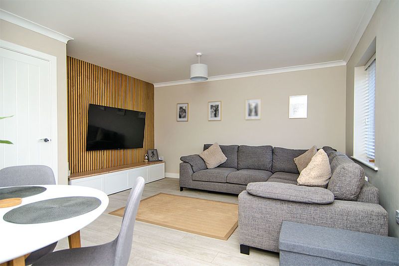 Property photo 2 of 23 Photo 7