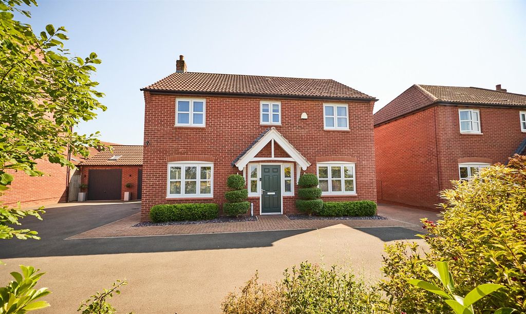 Property photo 1 of 29 Gables Close Desford .Jpg