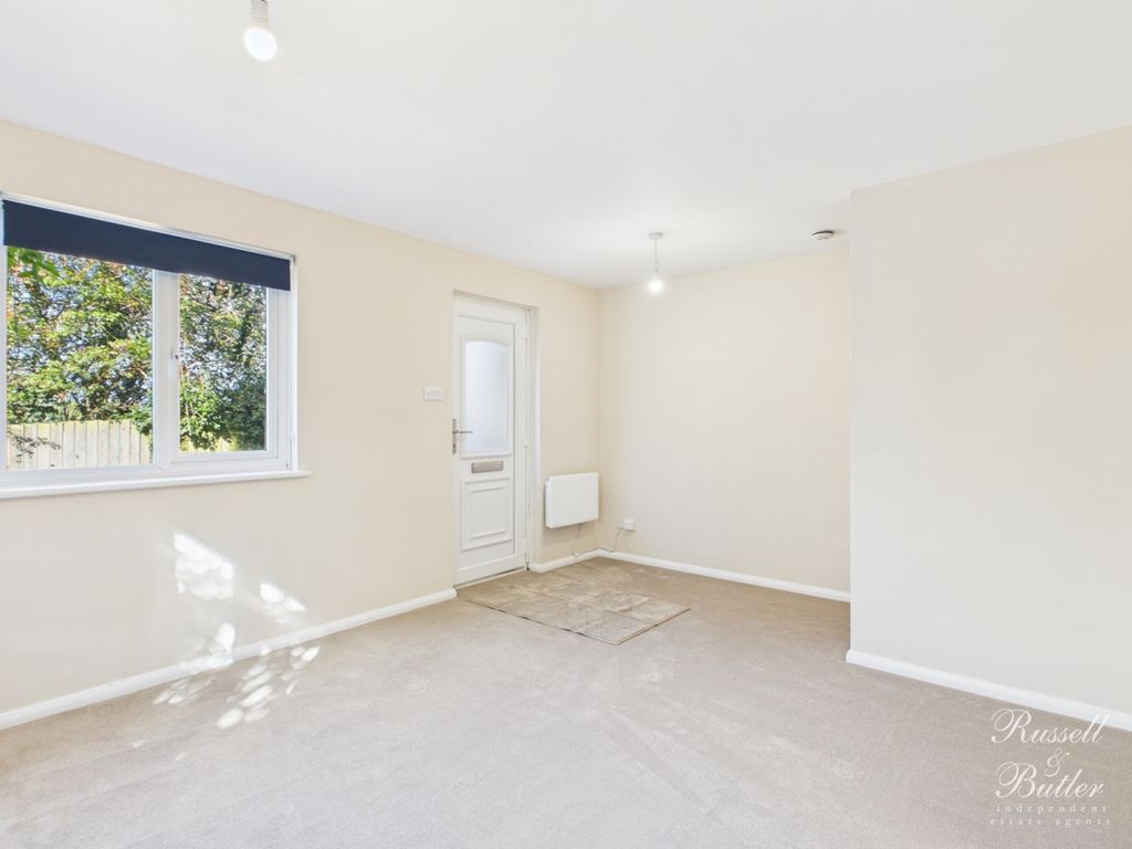Property photo 3 of 8 Cam03246G0-Pr0169-Still002