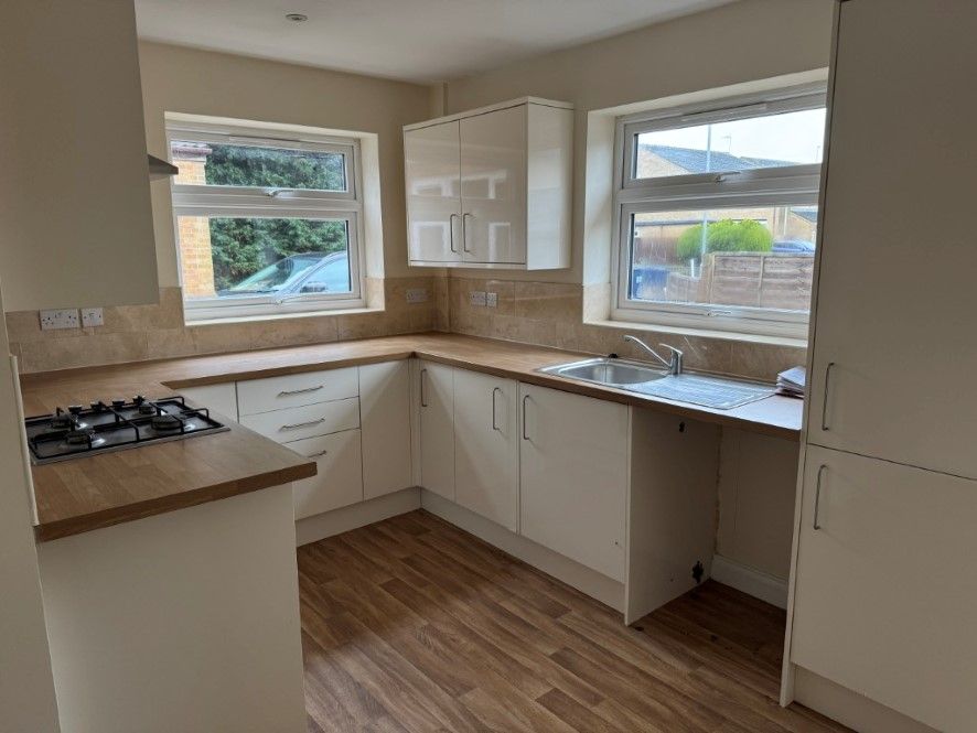 Property photo 2 of 9