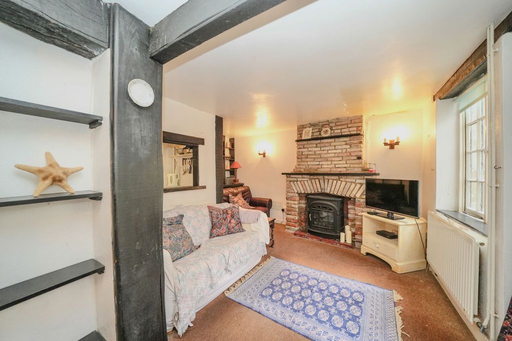 Property photo 3 of 23