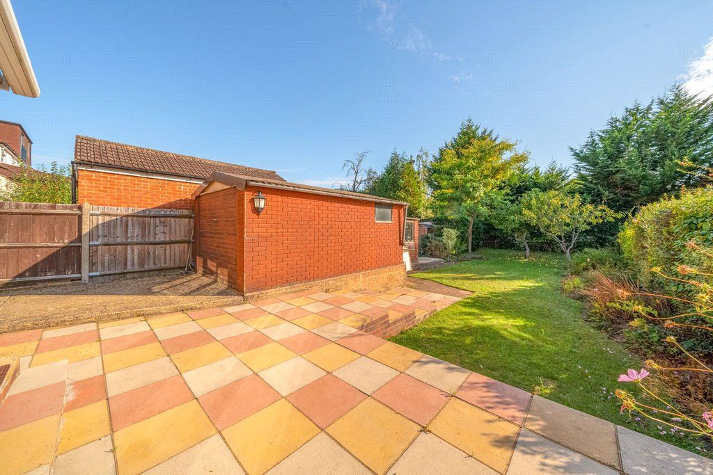 Property photo 2 of 15 Picture No. 12