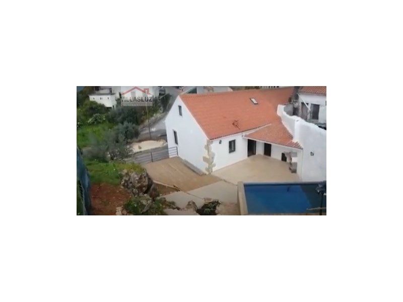 Property photo 1 of 25