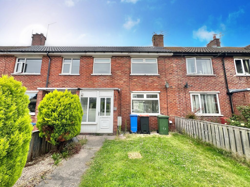 Property photo 1 of 17