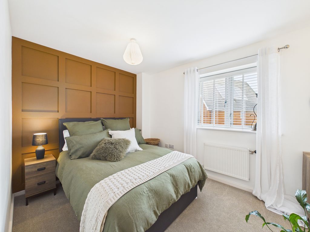 Property photo 2 of 13 Photo 11