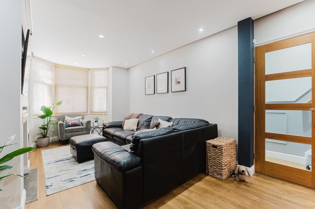 Property photo 2 of 41 149 Avondale Road, Kettering-3.Jpg