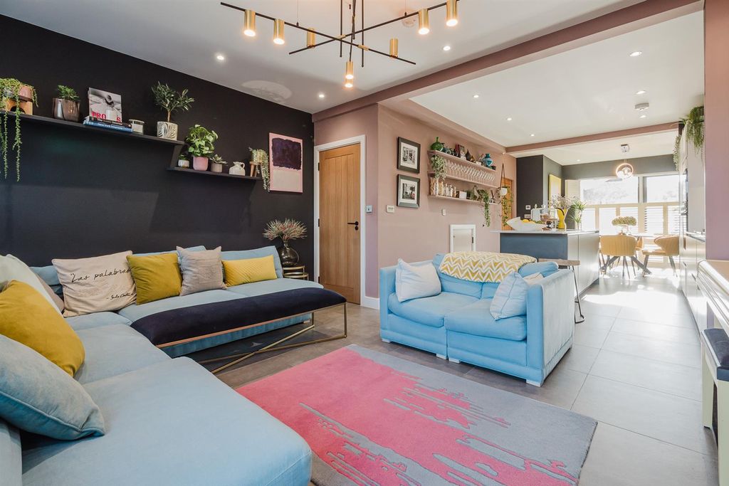 Property photo 2 of 36 Image 2