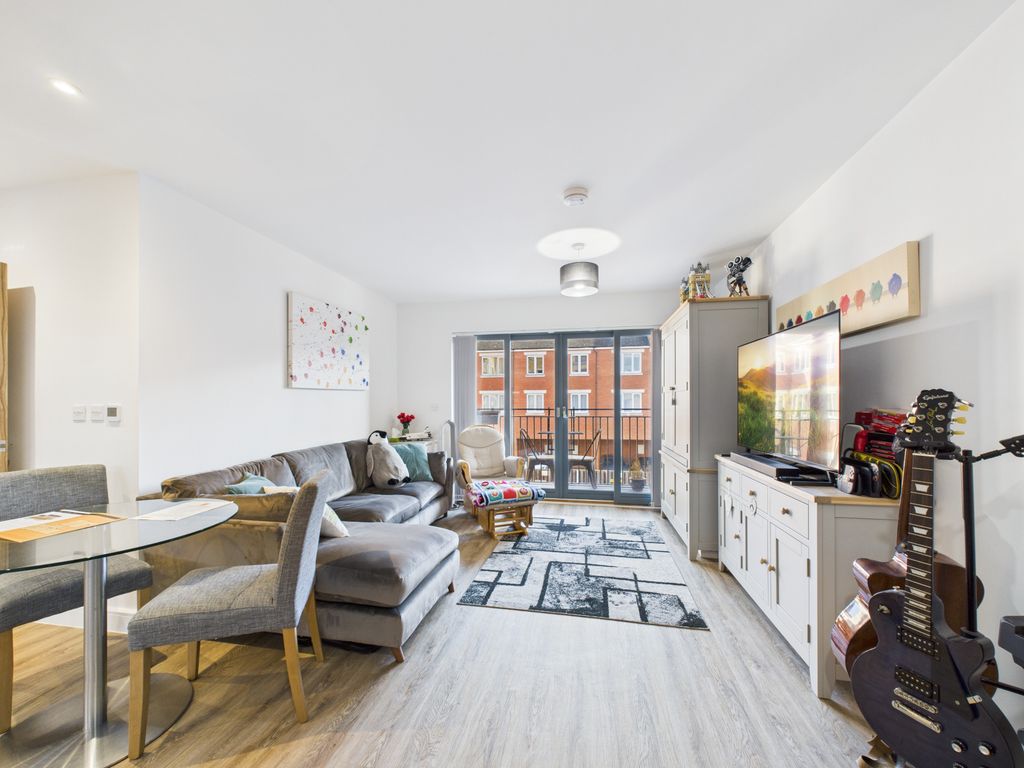 Property photo 3 of 9