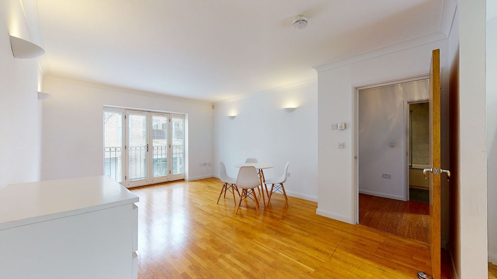 Property photo 2 of 4