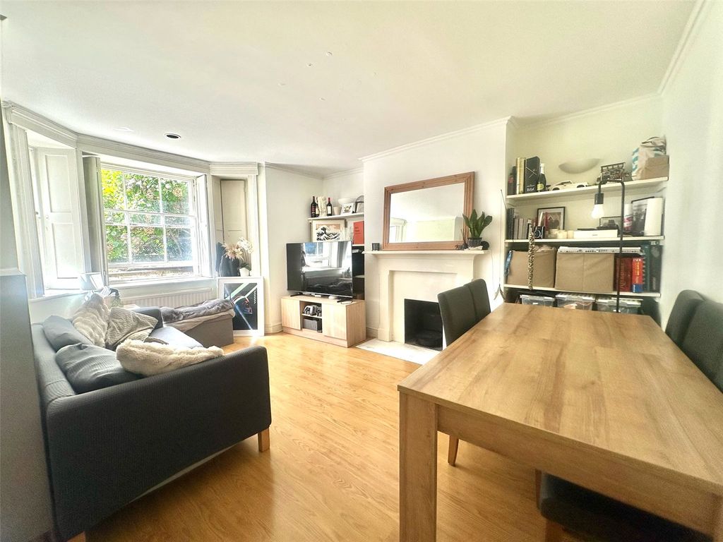 Property photo 1 of 18 Picture No. 22
