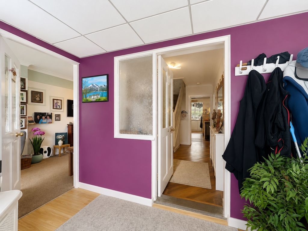 Property photo 3 of 23 5147583