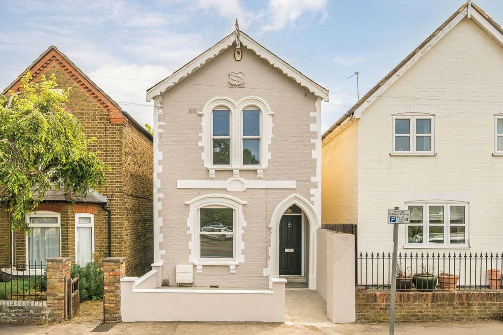 Property photo 1 of 7