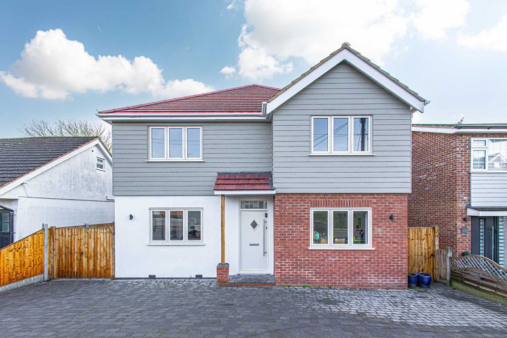 Property photo 1 of 44