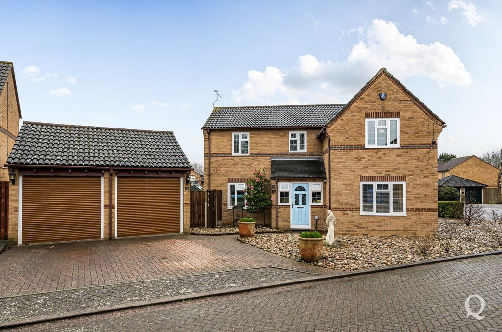 Property photo 1 of 22 0F76Fc1A-81B4-43F...