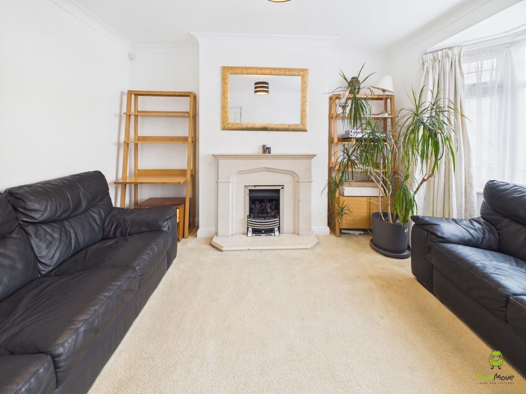 Property photo 2 of 25 Presented By Clinton At Ewemove Bexleyheath And Da