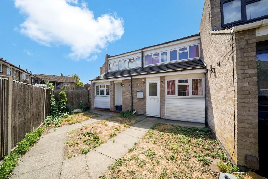 Property photo 1 of 6