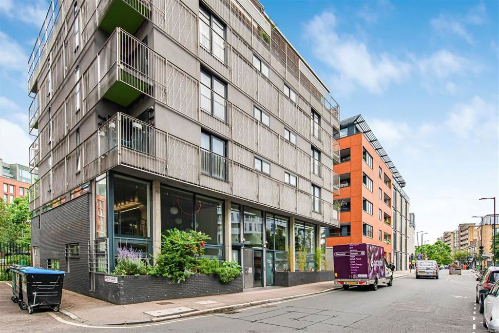 Property photo 1 of 1